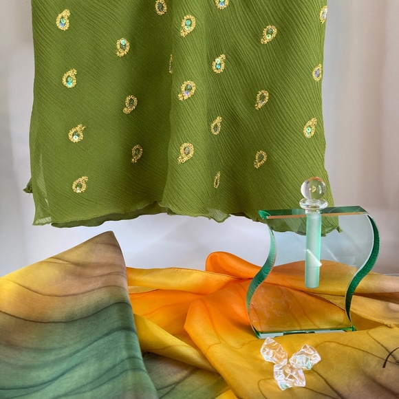 💚 WD-NY SILK CAMISOLE - Picture 6 of 15